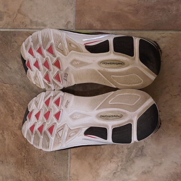 Saucony Kinvara 4 running shoes, womens size 7 - Picture 3 of 9